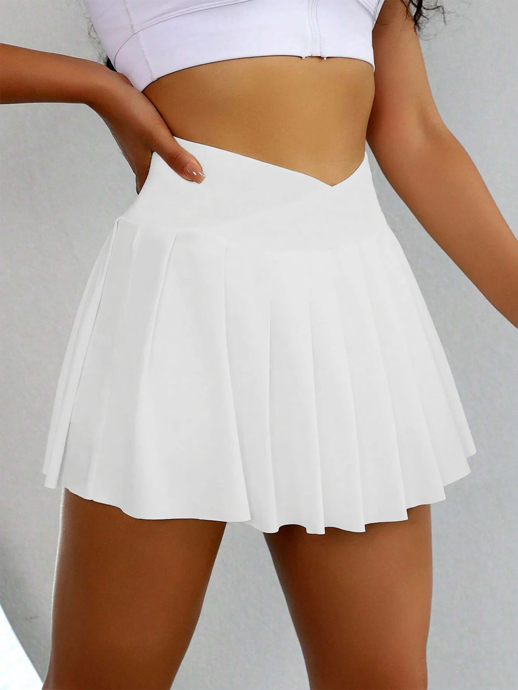 Women's Athletic Tennis Skirt - Quick-Dry Sports Skirt with Phone Pocket