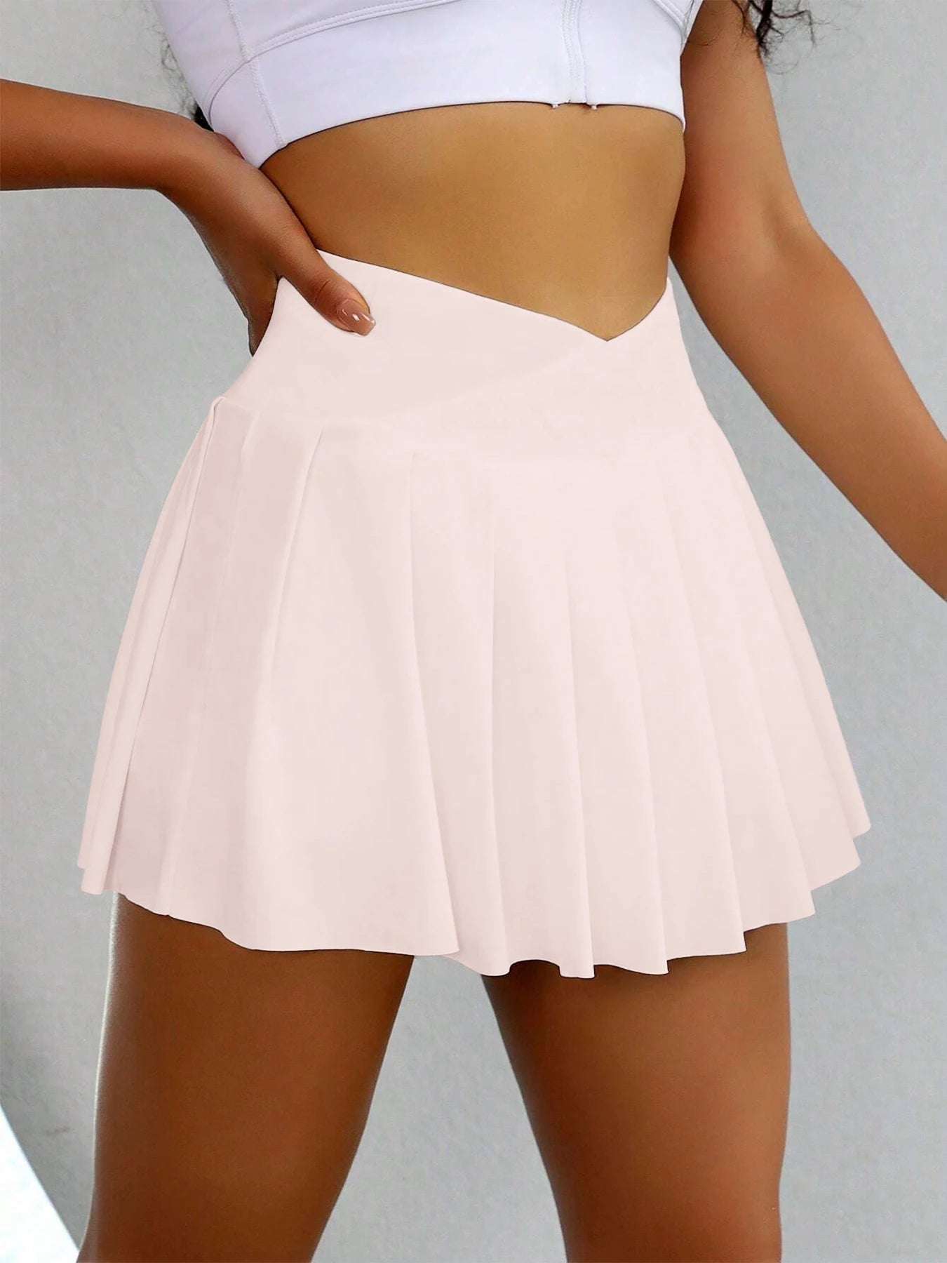 Women's Athletic Tennis Skirt - Quick-Dry Sports Skirt with Phone Pocket